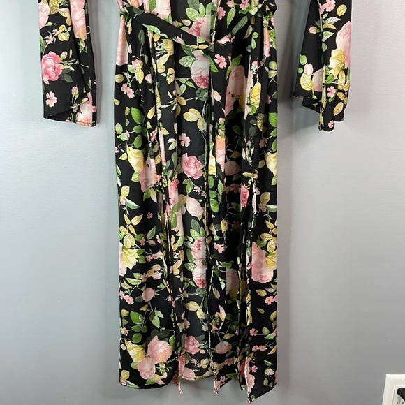 BLEUH CIEL Floral Kimono Style Open Tied Robe Satin Side Slits Size S - Picture 4 of 12